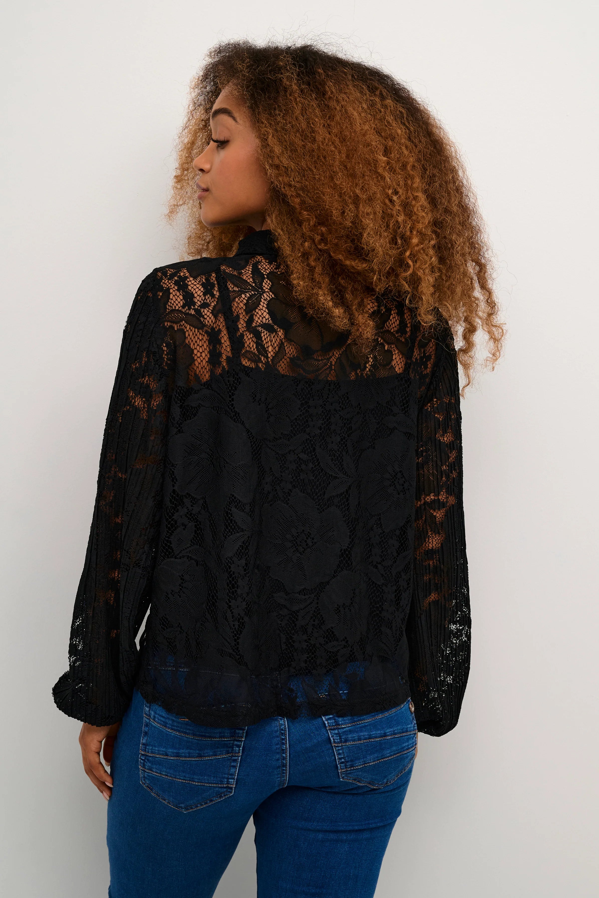 Kanni Lace Blouse