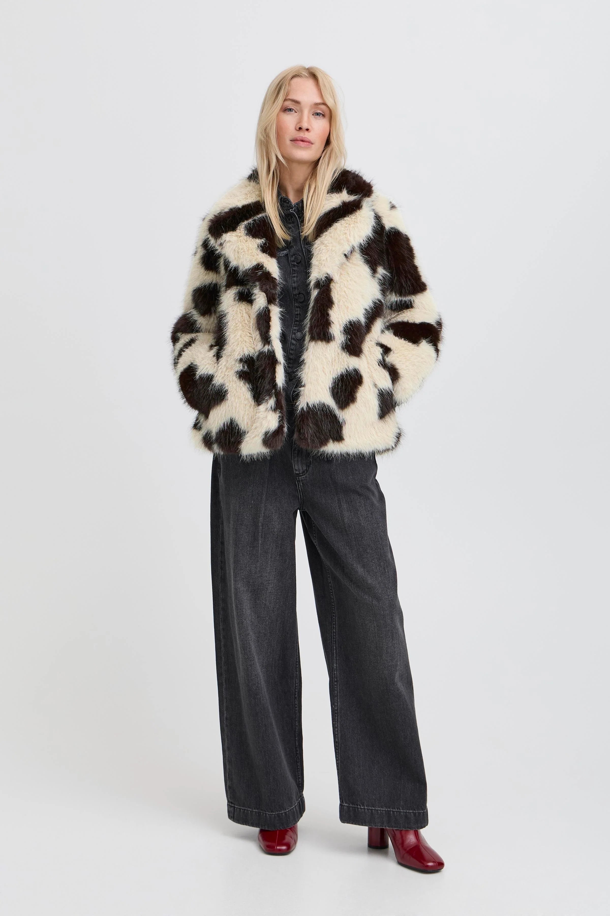 Bemio Faux Fur Jacket