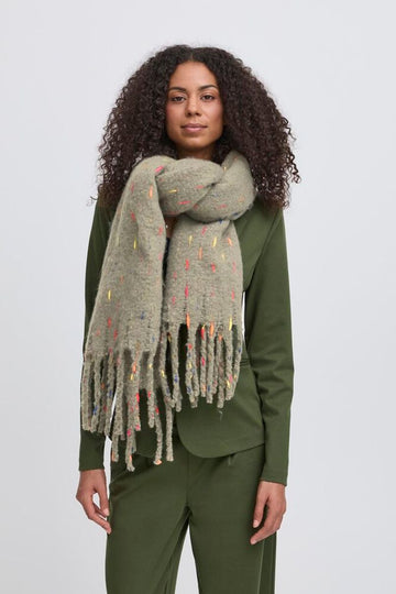 Textured Chunky Scarf