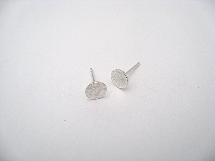 Scratch Studs