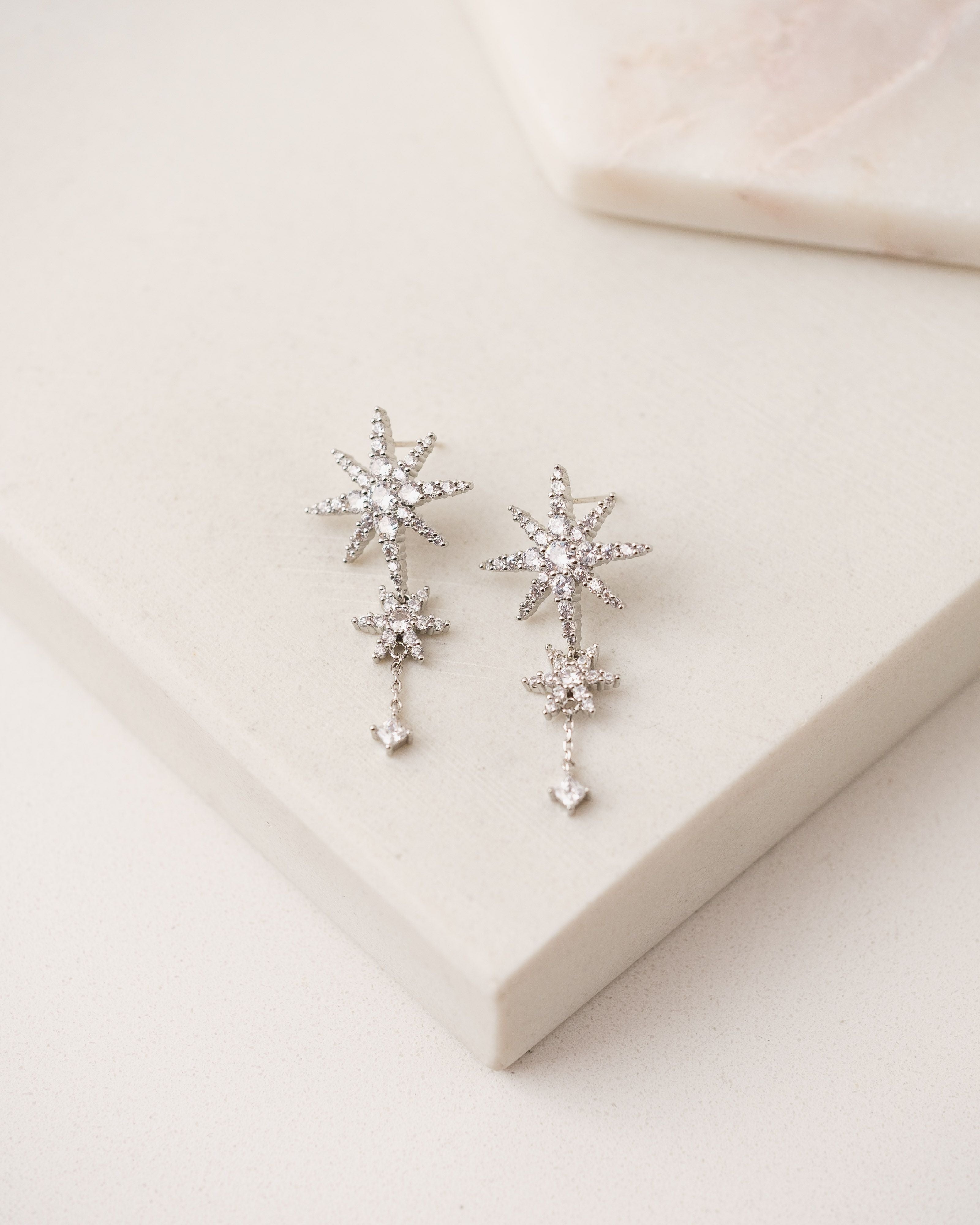 Etoile Star Drop Earrings
