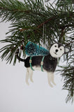 Husky W/Tree Ornament