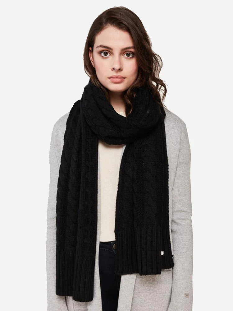 Miri Cable Knit Scarf